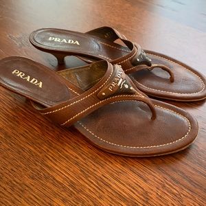 PRADA Leather Kitten-Heel Thong Sandals
